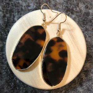 Zoe Tortoise Drop Earrings
